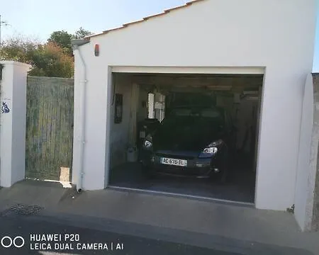 Le Chat Bleu Suite Parentale Chez L Habitant Cuisine Partagee Beauvoir-sur-Mer Exterior foto